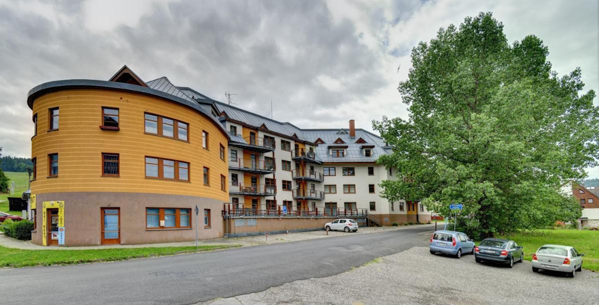 Apartman Modra Hvezda Рокицани Экстерьер фото